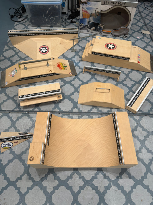 Blackriver Ramps Fingerboard Skatepark Lot Wood Ramps Rails Quarter Pipe Obstacles